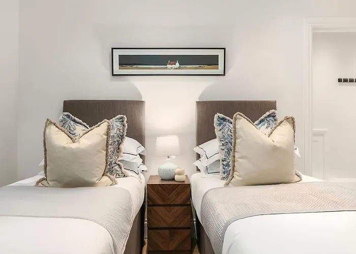 Newly Refurbished Cosy 2 Bed In Wembley